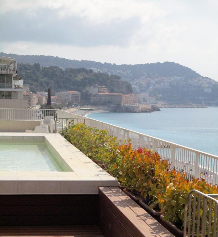 Le Paradis Blue Apartment